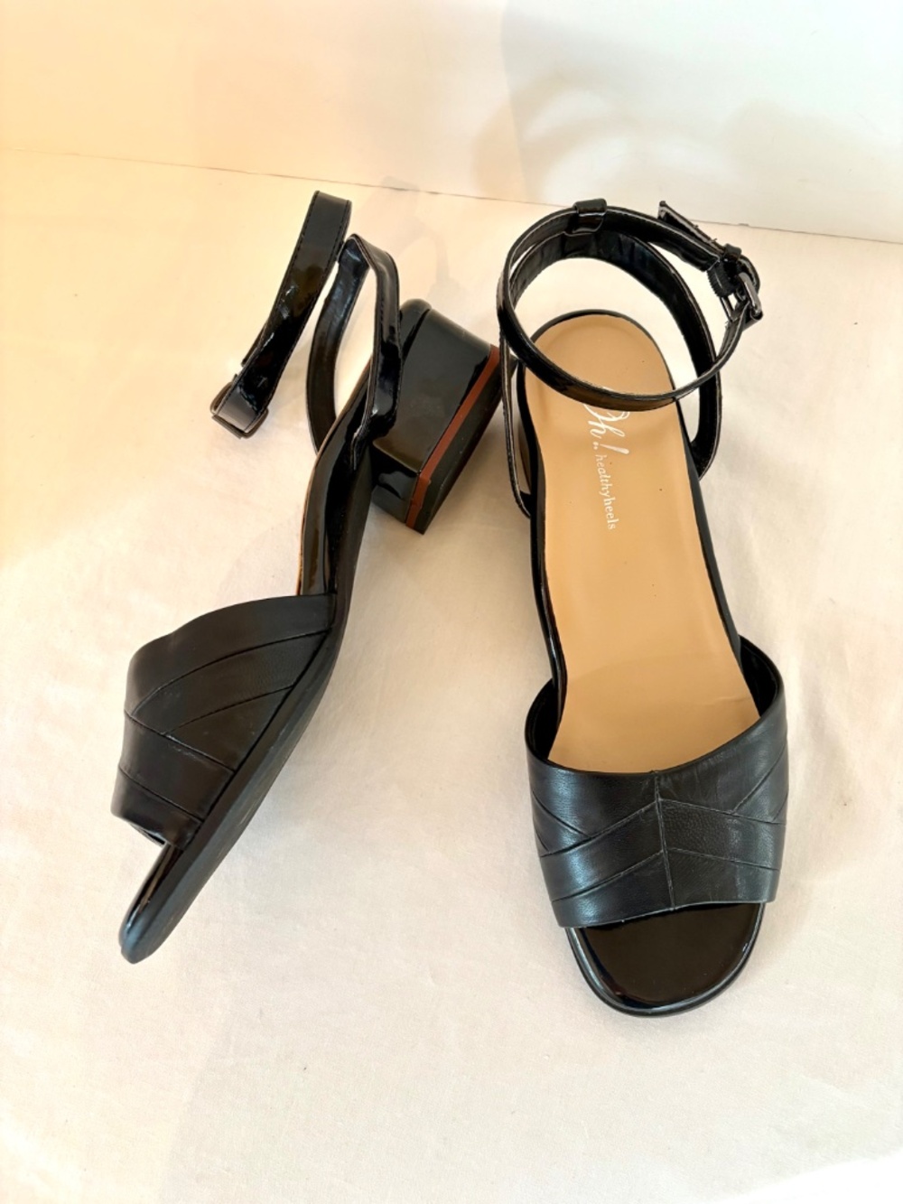 OH! Healthy Heels Black Nappa Patent Leather Kimberly Sandal 40